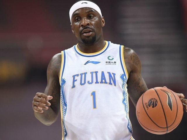 曾效力于斯 曾效力于斯